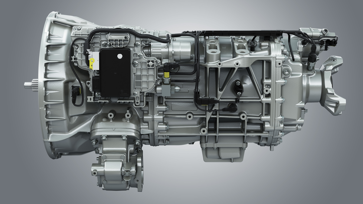 New DT12 Transmission Series and Redesigned DD15 Gen 5 Engine Offer