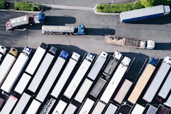 Truck Yard God2m D Nuju U Us