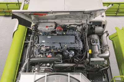 DYNAMIC COOLING pushes fresh, cool air into the engine compartment to prevent overheating.