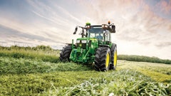 New updates for John Deere 5R Tractors include an optional 16/16 CommandQuad Auto Transmission.
