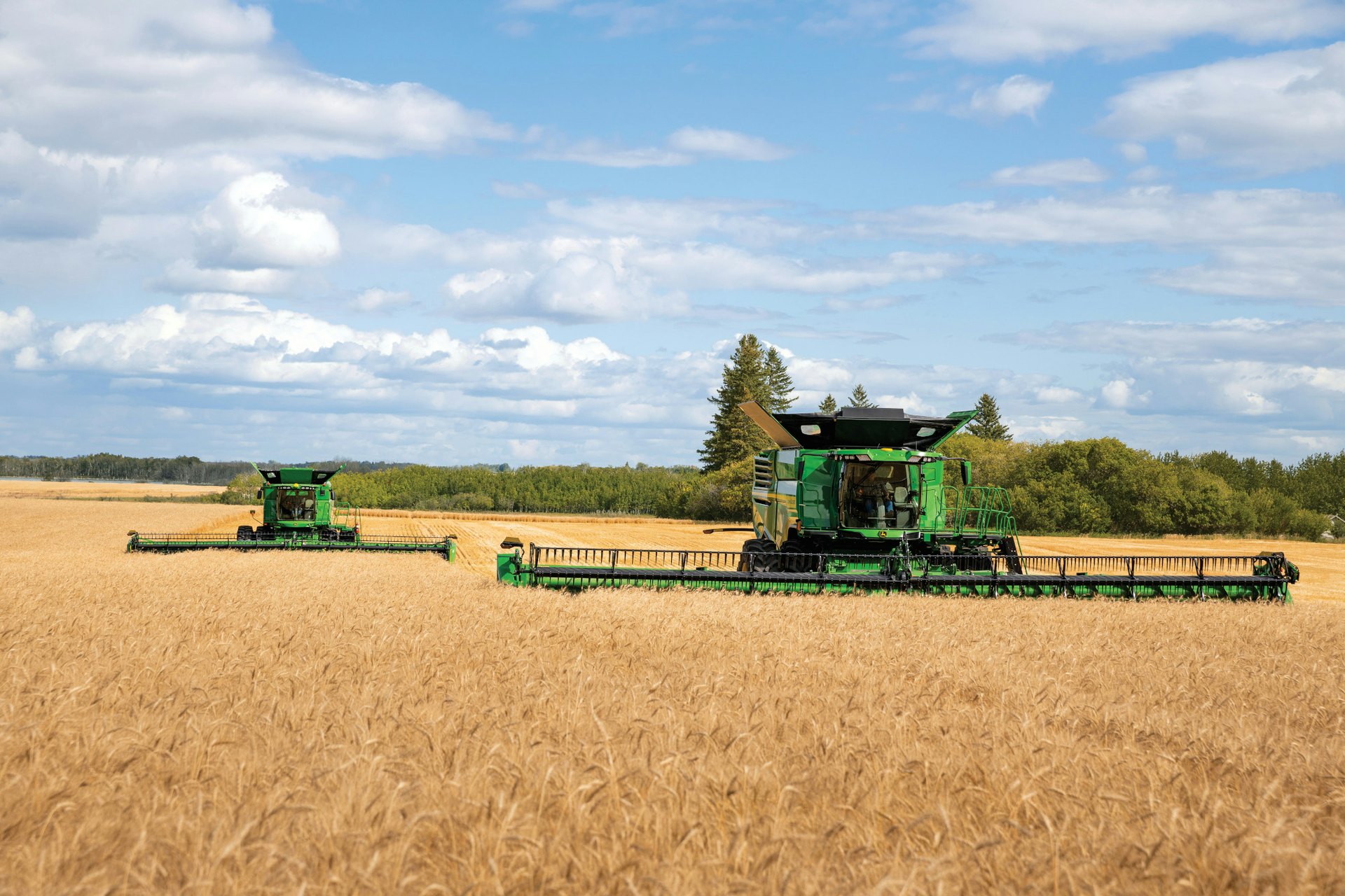 The John Deere X9 combine: a look at the tech, power, and price - Ritchie  Hub