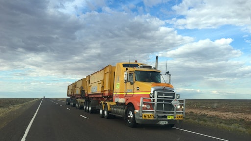 Class8 Truck 328651 Us