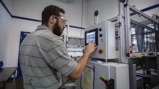 Nicholas O’Connor, Product Engineering Manager at Freudenberg Sealing Technologies’ Engineering Service Center in Ashland, NH, is responsible for state-of-the-art product validation and analysis using a variety of sophisticated test rigs and equipment.