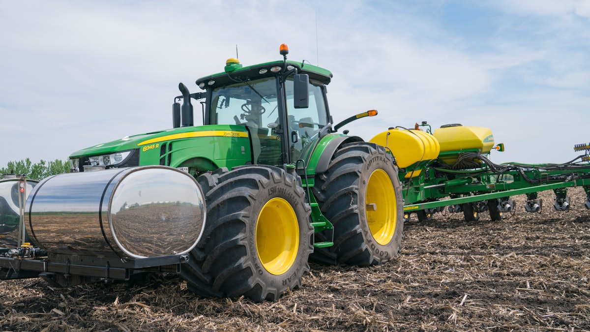 John Deere Offering Goodyear Super Single LSW Tires on 8R Series