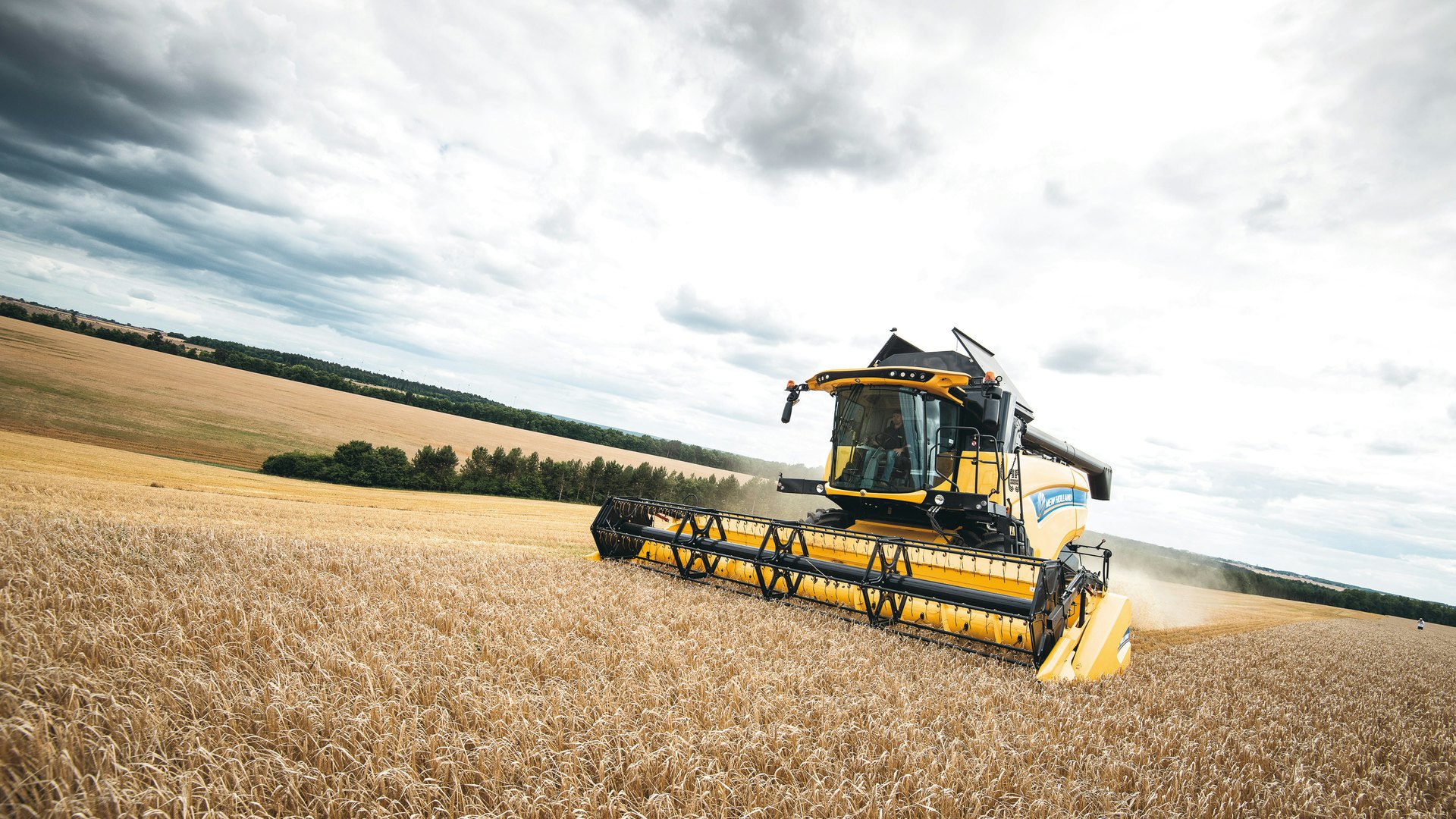 New Holland Agriculture Launches Ch Crossover Harvesting Combines With Increased Capacity Oem Off Highway