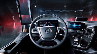 An almost fully digital workplace came in 2018 which included two high-resolution screens replacing the traditional instrument panel.