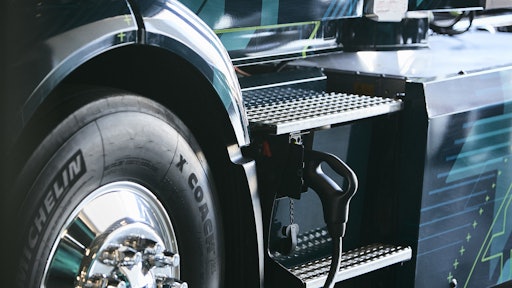 Volvo Vnr Electric Charging Location On Truck Body