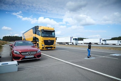 Test de radars anti-collision - Tests automobiles