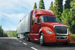 Cummins engines will be provided for use in International LT Series trucks.