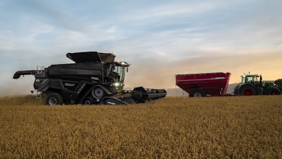 Agco Na Ideal 10 Hvst Group 080420