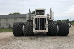 Big Bud 747 2