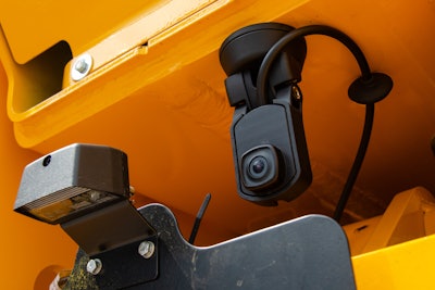 The Stoneridge-Orlaco EMOS cameras are available with viewing angles from 30-180 degrees.