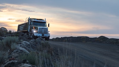 Hero Dump Truck 5f6b9156c0996