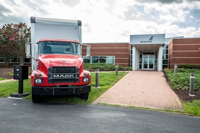 200922 Mack Md Series Production 3