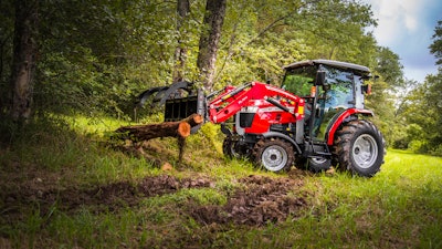 Agco Na Mf 2860 M Cab Grapple 082020 668 A4576