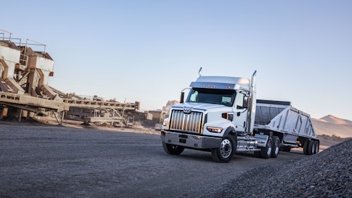 The Western Star 49X features a stronger, lighter chassis that is equipped with the company’s new X-series cab. It enables a total weight savings of over 350 lbs. in like-for-like spec’ing versus the current Western Star 4900.