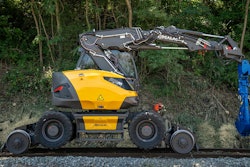 Mecalac 216 M Rail 2