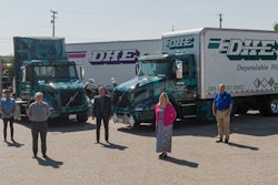 Volvo Trucks Delivers Vnr Electric Trucks To Dhe