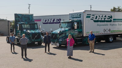 Volvo Trucks Delivers Vnr Electric Trucks To Dhe