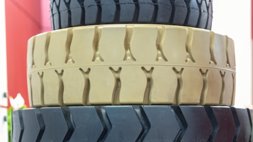 Non Marking Tire