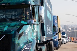 Polb Vnr Electric Lead Truck Parade Of Clean Vehicles Volvo Trucks