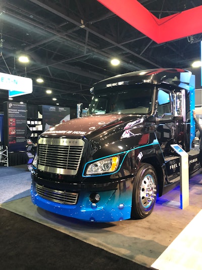 Cummins exhibited its hydrogen fuel cell powered concept truck at NACV 2019.