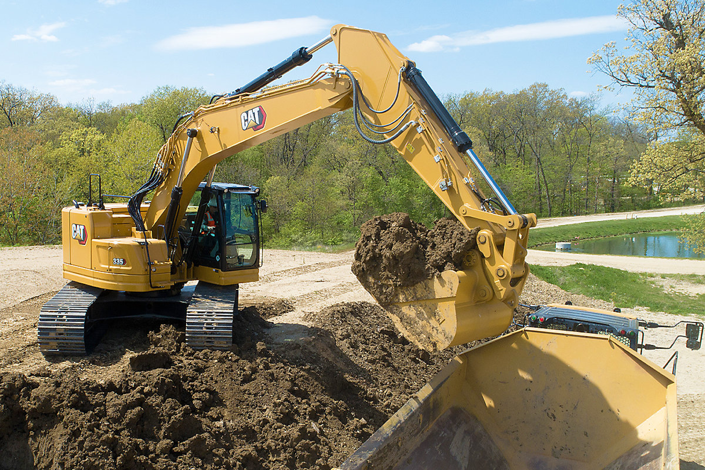 Cat Introduces New Compact Radius 335 Next Gen Excavator Oem Off Highway