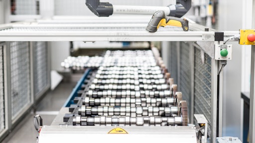 Camshaft production at the DEUTZ facility in Cologne.