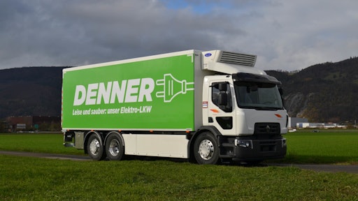 Rhyner Renault Trucks D Wide Ze Electric Solar Panels 01