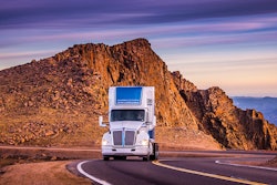 The Kenworth T680 is powered by a Toyota fuel cell powertrain.