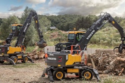 Volvo EW200E Material Handler