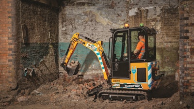 Etech Mini Excavator 1