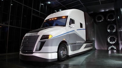 Daimler's SuperTruck design.
