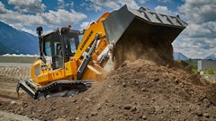 The new automatic functions of the LR 636 G8 help to improve productivity and efficiency on job sites.