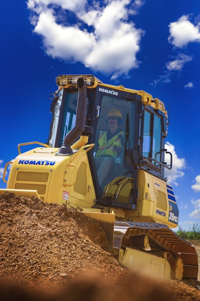Komatsu D39i 24 I Mc 2 0 Clouds