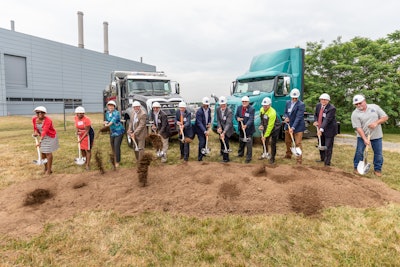 Volvo Group executives were joined by several Delegates of the Maryland State Assembly and Maryland Senator Paul Corderman at a groundbreaking ceremony for the construction of a new, state-of-the-art Vehicle Propulsion Lab.