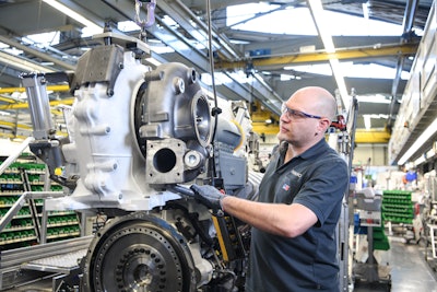 The mtu turbochargers are offered on the basis of a modular system for engines in the 400-2,500 kW power ranges in single- and two-stage versions.