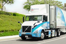 Volvo Vnr Electric Albertsons On The Road