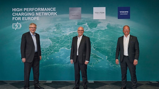 The CEOs of three major truck OEMs have formed a collaboration to install and operate charging infrastructure in Europe. From the left: Martin Daum, CEO Daimler Truck; Matthias Gründler, CEO TRATON GROUP; Martin Lundstedt, President and CEO Volvo Group