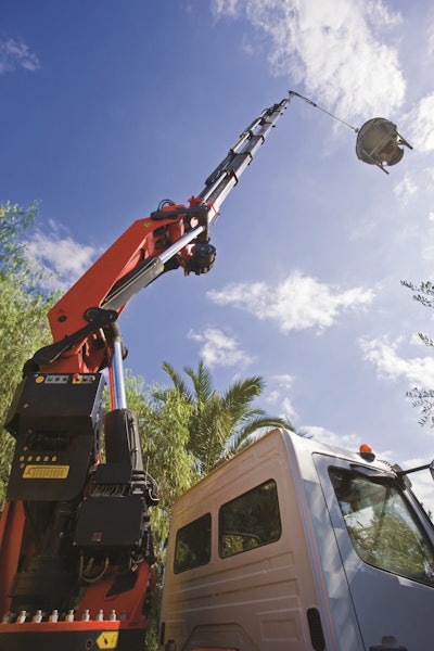 Eaton Walterscheid Solutions Help Boost Reliability At Load Handling Equipment Manufacturer