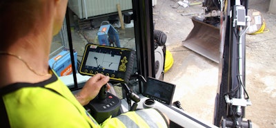 A Leica Geosystems 3D machine control system is integrated into the HUDDIG 1260T to improve operator productivity.