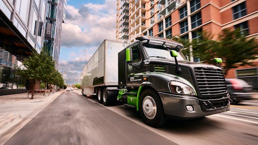 Hypertruck Electric Range Extender (ERX) combines a fully electric drivetrain and a natural gas-powered onboard generator to recharge the battery and ensure optimal range.