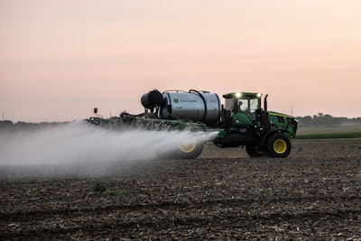 The 800R LS20 Liquid System is available with optional front fill and side fill will now be offered for the liquid system.