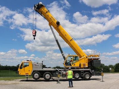 Updates To Grove Tms9000 2 Truck Crane Add More Power And Faster Setup 01