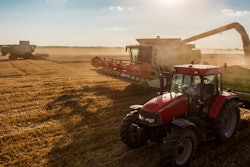 Sales of combines and tractors remained positive in September 2021.