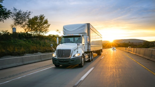 Preliminary Class 8 orders for September show a decline due in large part to ongoing supply chain disruptions.