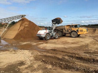 Danfoss test machines in a gravel pit help the company evaluate the capabilities of its new hydraulic system technologies.