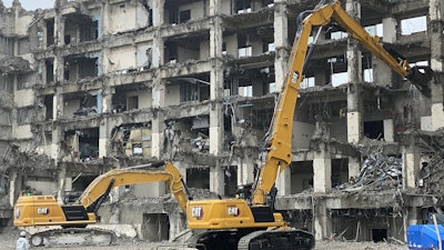 Cm20201204 74923 8134d