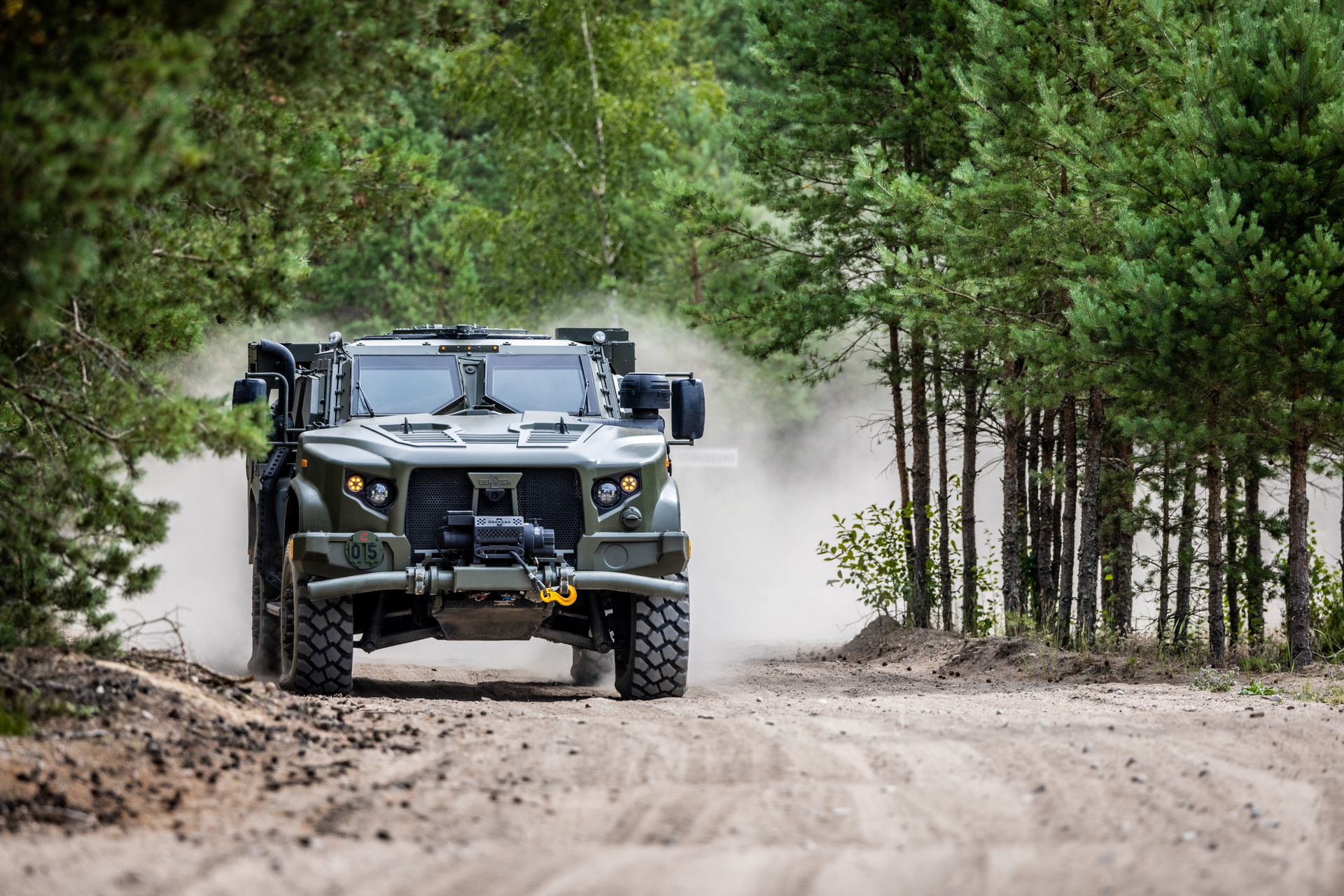 Oshkosh Defense Receives JLTV Order For U.S. Military And International ...