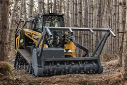 The RT-135/RT-135 Forestry builds on the powerful foundation of the RT-120, delivering 10% more horsepower and the highest hydraulic flow of any compact track loader.